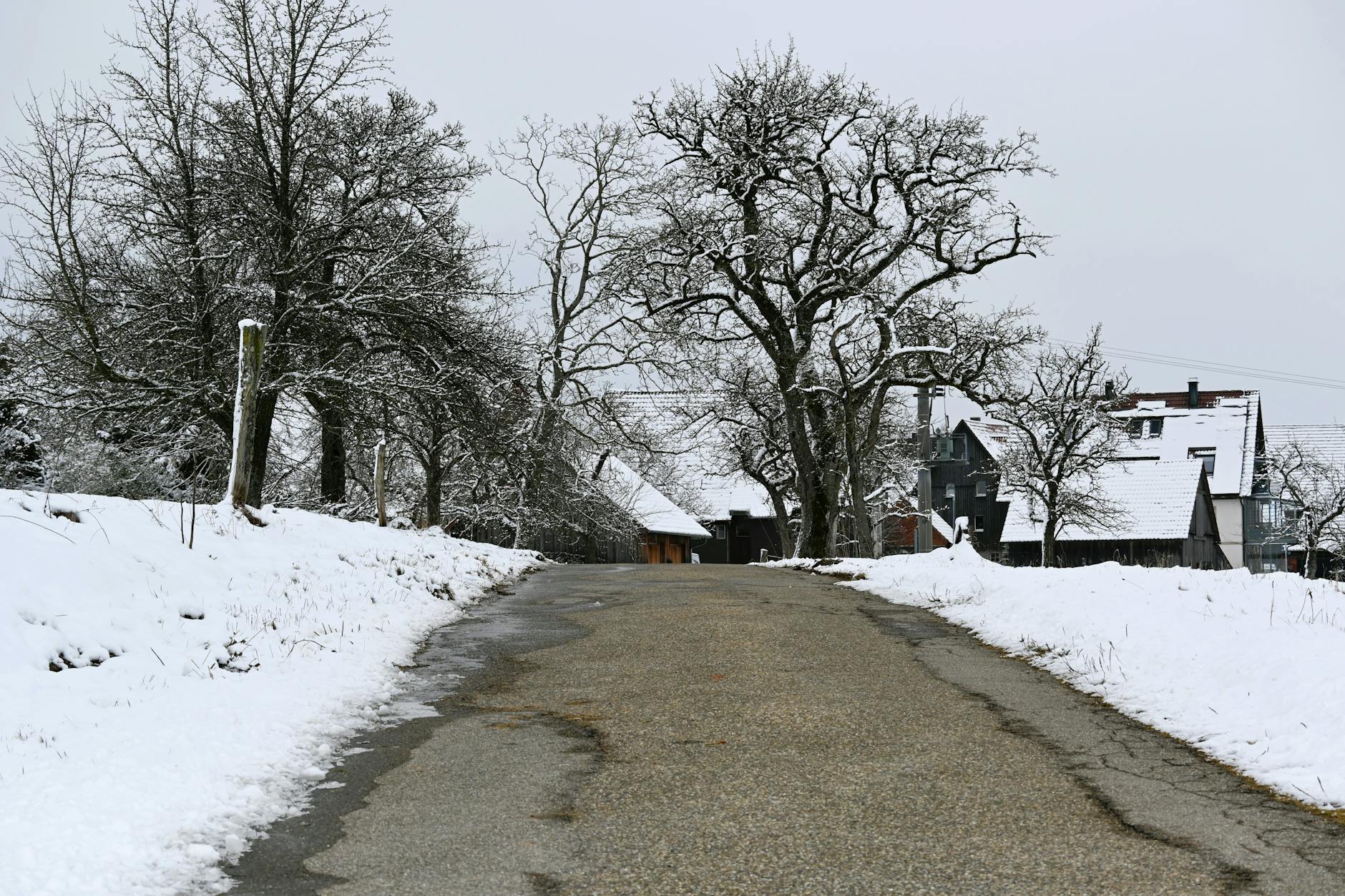 Jasło: Podsumowanie lokalnych wiadomości - sport, majówka i życie miasta