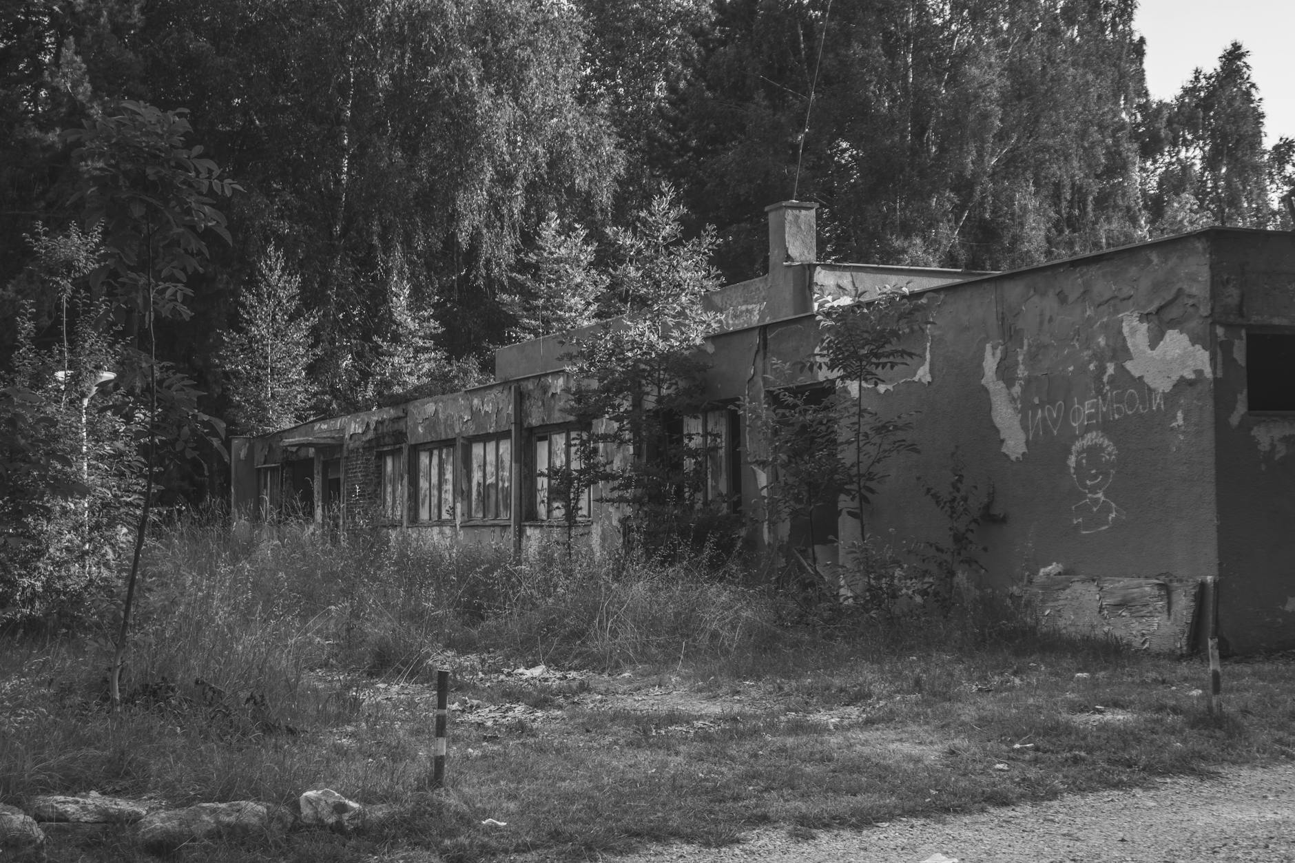 Jasielski Szpital w Kryzysie: Rezygnacja Dyrektora i Nadzieja na Funduszowy Maj